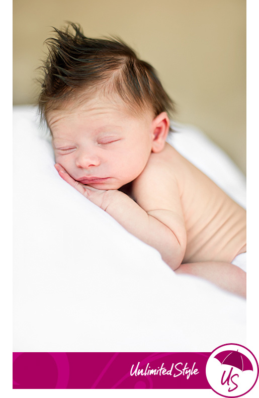 newborn photography,baby,los angeles, burbank photography,newborn curl, newborn posing,naked baby art