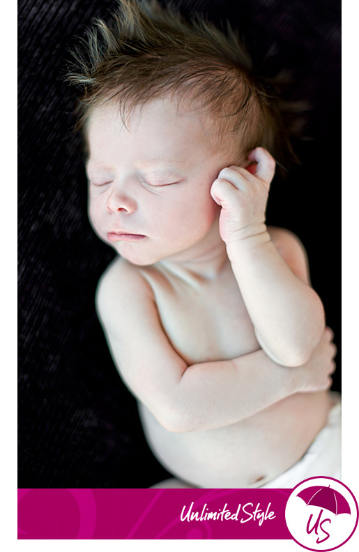 newborn photography,baby,los angeles, burbank photography,newborn curl, newborn posing,naked baby art