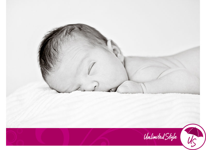 newborn photography,baby,los angeles, burbank photography,newborn curl